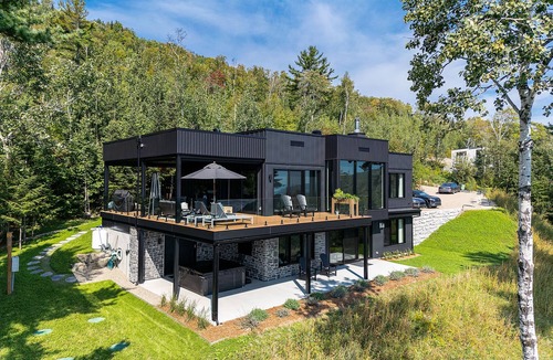 Grosse-Ile Villa | Breathtaking view of the St Lawrence River