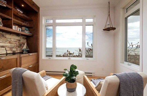 Saint Irenee House | Breathtaking view of the St Lawrence River!