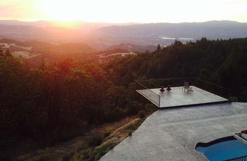 Ukiah House | Breathtaking View!