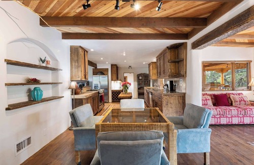 Vista Encantada House | Breathtaking Views, Comfortable Family Home