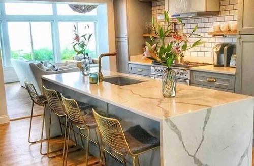 Neavitt Villa | Breathtaking Waterfront Estate