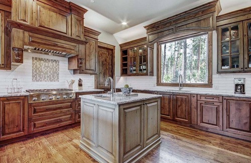 The Highlands House | Breck Escape, Spacious 6BR mountain retreat in Breckenridge.