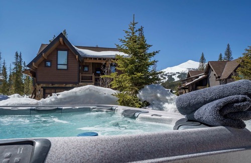 Peak 8 Villa | Breckenridge 18 - Four Bedroom Villa, Sleeps 12