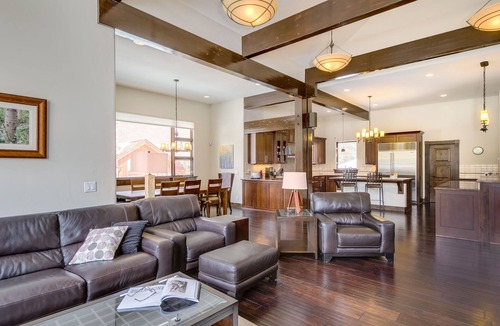 Blue River House | Breckenridge Modern Luxury Home with Hot Tub - Minutes to Slopes, Sleeps 10