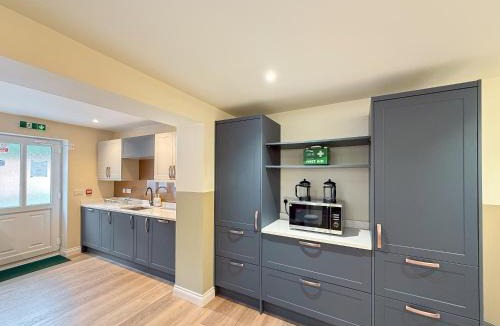 Hockwold cum Wilton Villa | Breckland Thatched Cottage