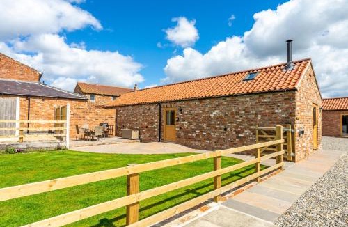 York House | Brecks Farm - The Parlour