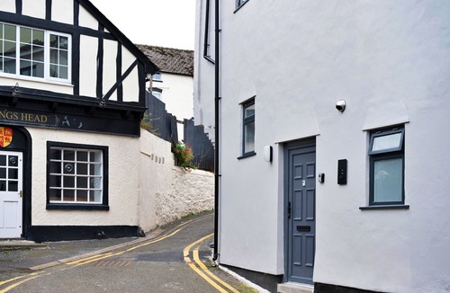 Builth Wells House | Brecon House