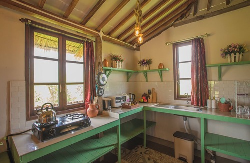 Depok Cottage | Breeze and Blossom Cottage Maguwo