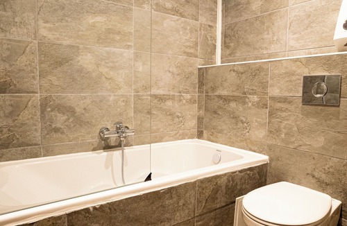 Calais City Center Hotel | BREEZE HOTEL