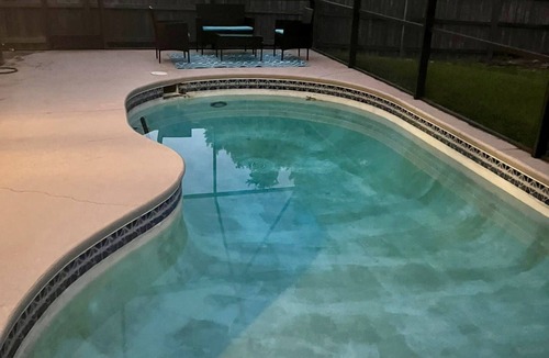 Thousand Oaks House | BREEZE VILLA: cool house w a swimming pool!