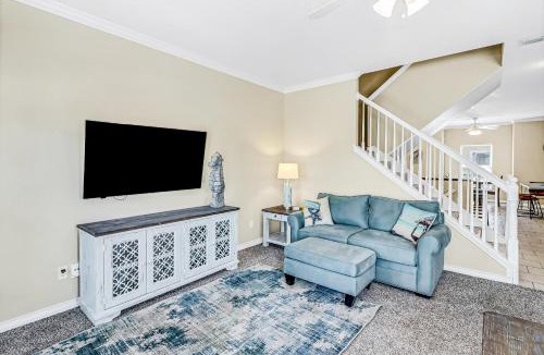 Corpus Christi House | Breezeways #201