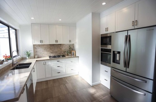 Avalon Beach House | Breezy Beach House - Avalon Beach Awaits!