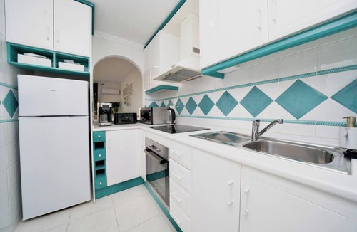 Torrevieja Apartment | Breezy Coastal Hideaway Near the Beach
