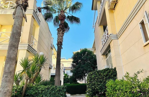 Torrevieja Apartment | Breezy Coastal Hideaway Near the Beach
