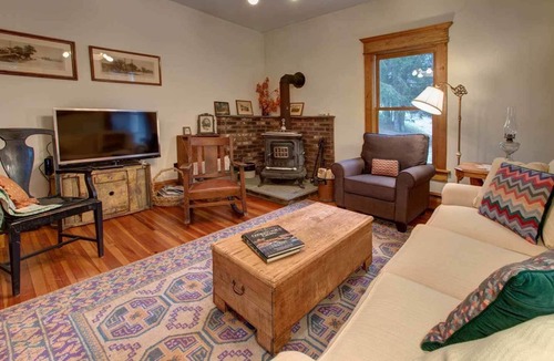 Fleischmanns Bed & Breakfast | Breezy Hill Inn