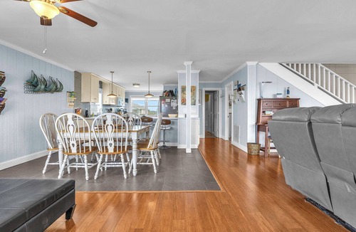 Oak Island House | Breezy Oaks: Oceanfront Home with Chef's Kitchen and Child-friendly Amenities