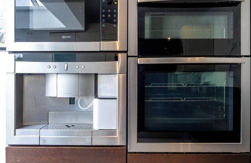 St. Margarets and North Twickenham House | Breezy Richmond Home