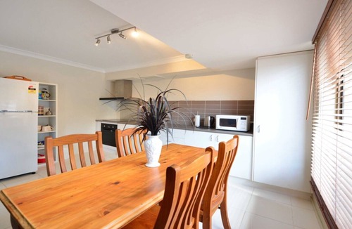 Wallabi Point Apartment | Brellas on the Beach