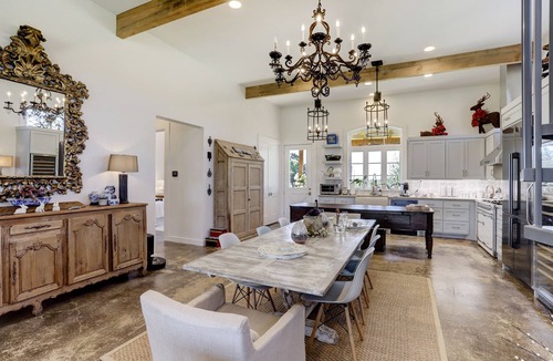 Brenham Other | Brenham-Home/Barn amazing place to stay! Completed 2019