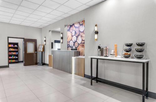 Brentwood Hotel | Brentwood Suites Nashville, an Ascend Collection Hotel