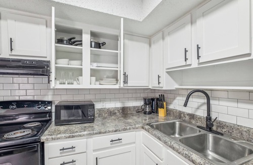 Nashville Apartment | Brentwood U11 I Cozy & Comfy I 2Bd I Free Parking