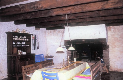 Coatroual Cottage | BRETAGNE, vacation home, deleted due to account misuse