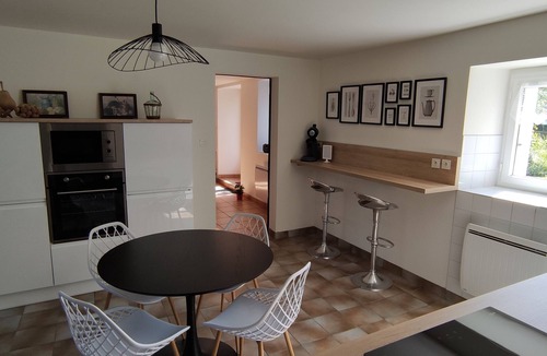 Pleucadeuc Villa | Breton house free parking
