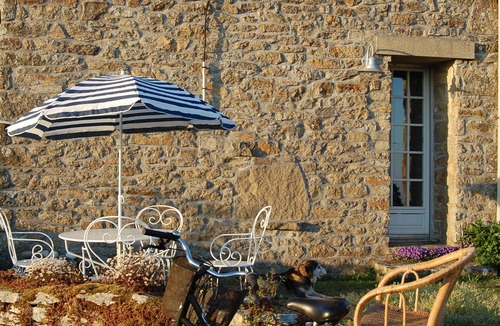 Plouhinec House | BRETON STONE