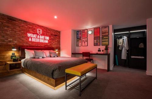 Old Town Hotel | BrewDog DogHouse Edinburgh