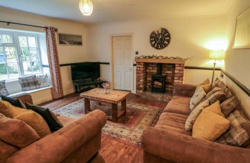 Cropton House | Brewers Cottage