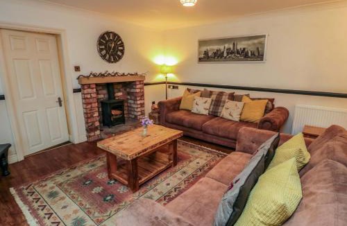 Cropton House | Brewers Cottage