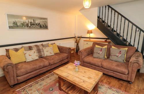 Cropton House | Brewers Cottage