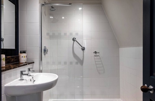 Wandsworth Hotel | Brewers Inn Hotel