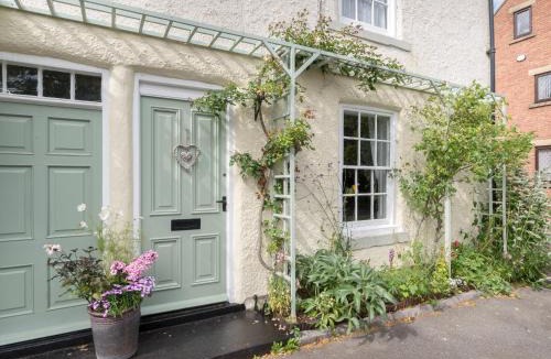 Ferryhill House | Brewery House Cottage