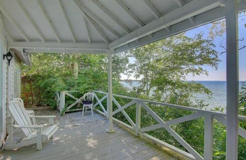 Georgina Resort | Briar Lakeside Cottage