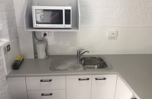 Bongaree Hotel | Bribie Waterways Motel