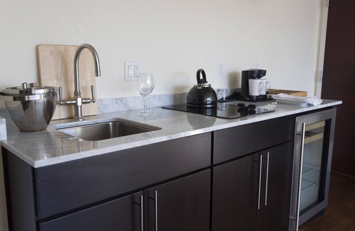 North End Hotel | Bricco Suites