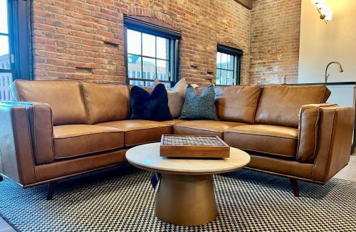 Downtown St. Louis Apartment | Brick & Bed Riverfront Lofts, T 302