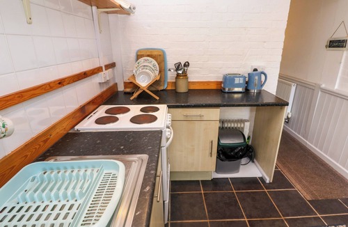 Landewednack Cottage | Brick Cottage