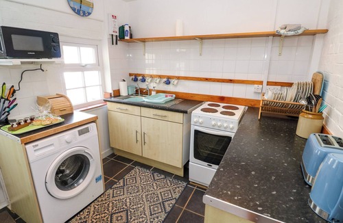 Landewednack Cottage | Brick Cottage