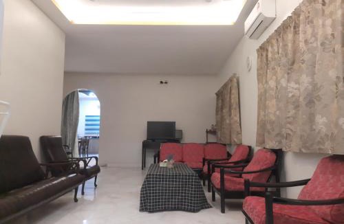 Teluk Intan House | BRICK HOMESTAY