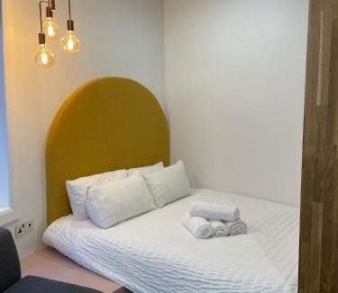 Spitalfields Apartment | Brick Lane Base