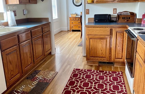 University District House | Brick University home just 2 blocks from the University!