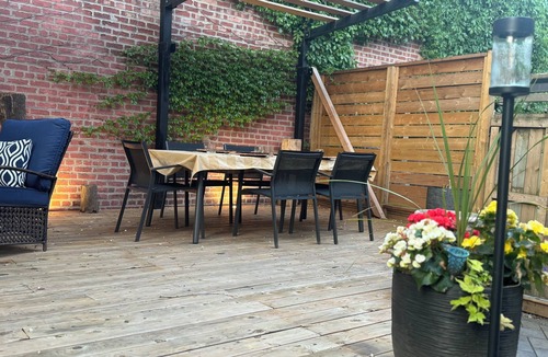 Ville-Marie Apartment | Brick Wall Beauty Stunning Terrace Spot