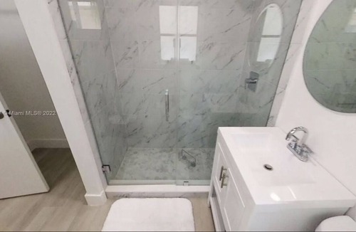 The Roads Apartment | BRICKELL APARTMENT 852