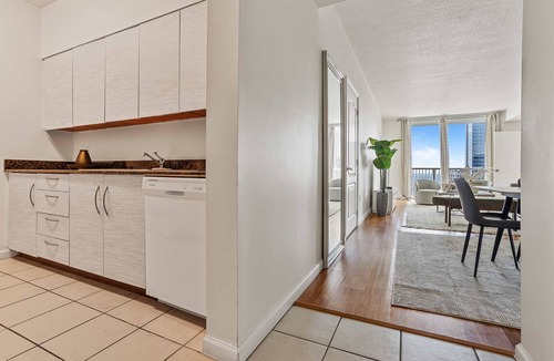 Brickell Condo | Brickell family 2/2 direct ocean view free parking
