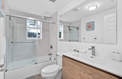 The Roads House | Brickell Marvelous Stunning Home /12 people ✔n