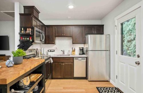 Ardenwald House | Bridge City Casita