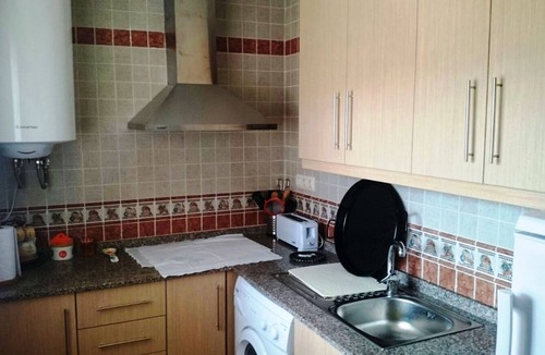 Elche De La Sierra House | BRIDGE COTTAGE B SAFE