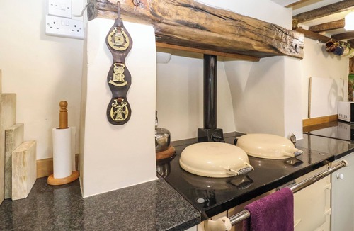 Axminster Cottage | Bridge Cottage